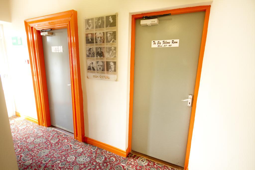 Cashel Holiday Hostel Εξωτερικό φωτογραφία